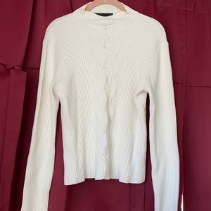 Jones New York cream mock turtleneck sweater, women’s large